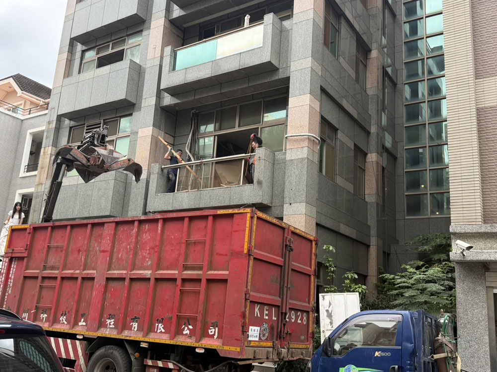 新竹彭村梅大型拆除清運工程
